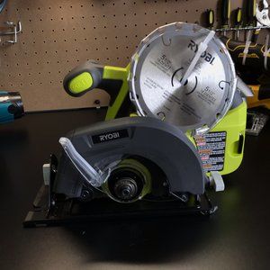 🆕 RYOBI P505VN ONE+ 18V Cordless 5-1/2 in. Circular Saw Tool Only